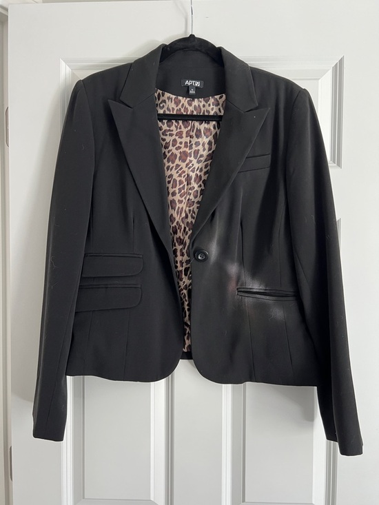 Apt. 9 Jackets & Blazers - Apt. 9 Black Tailored Blazer with Leopard-Print Lining